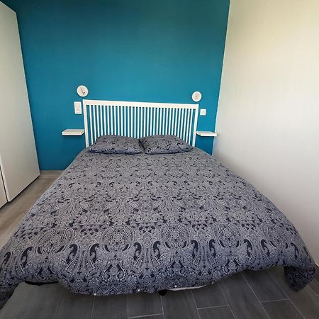 Appart Tout Confort Tres Proche Rer A Torcy  Exterior foto
